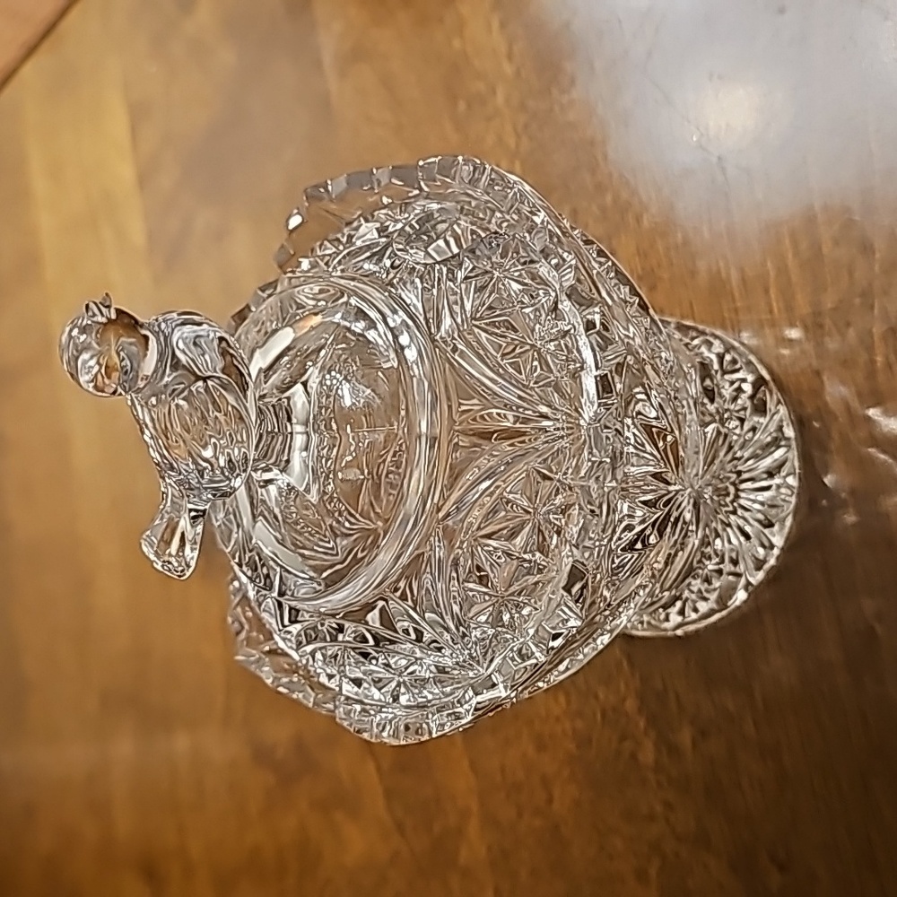Vintage Lead Crystal Cut Glass Bird Design Covered Sugar Bowl w/ Spoon Cutout